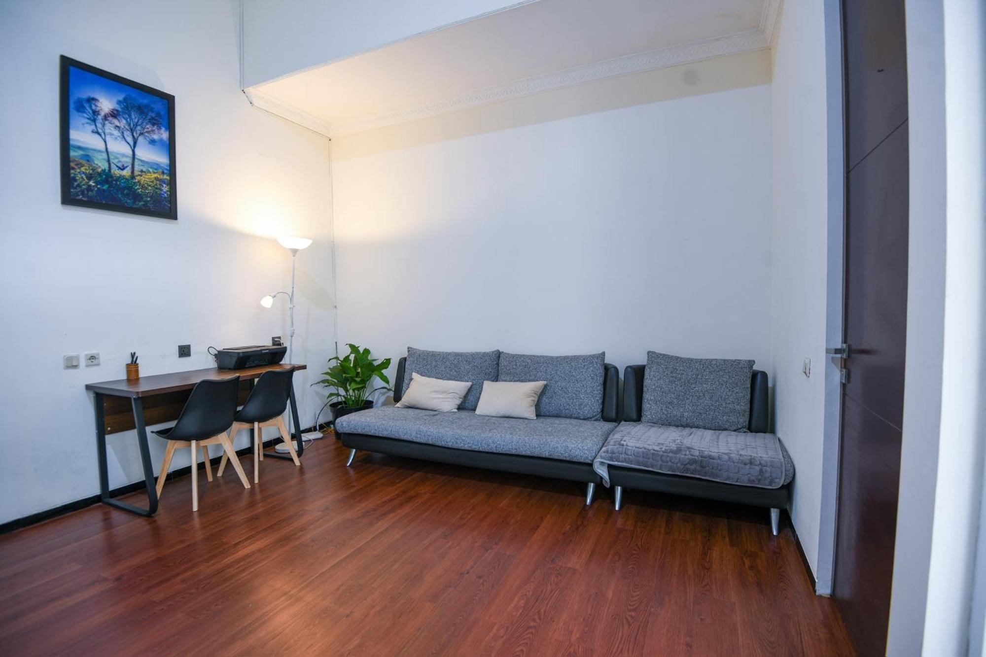 Dhome By Riana Wendit Oda fotoğraf